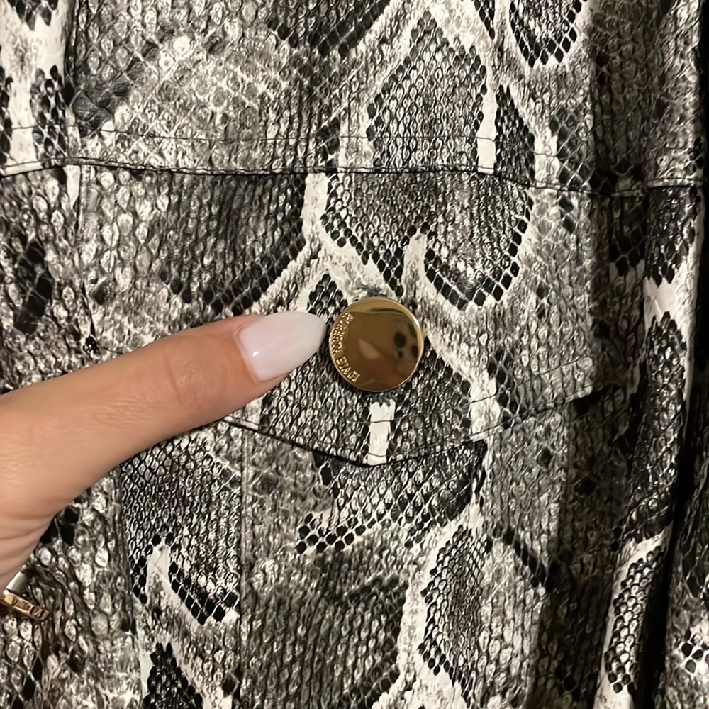 Italian Crop Jacket - Picture 2 of 6